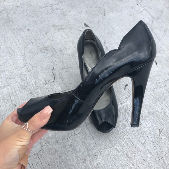 Nine West Peep Toe Patent Leather Heels Black 7.5 - Picture 2 of 8